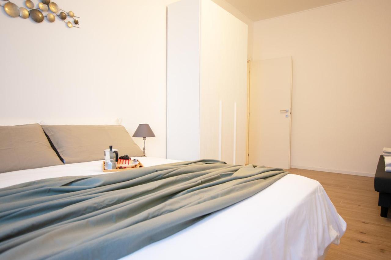 Ihost - Mancini 14 Milano